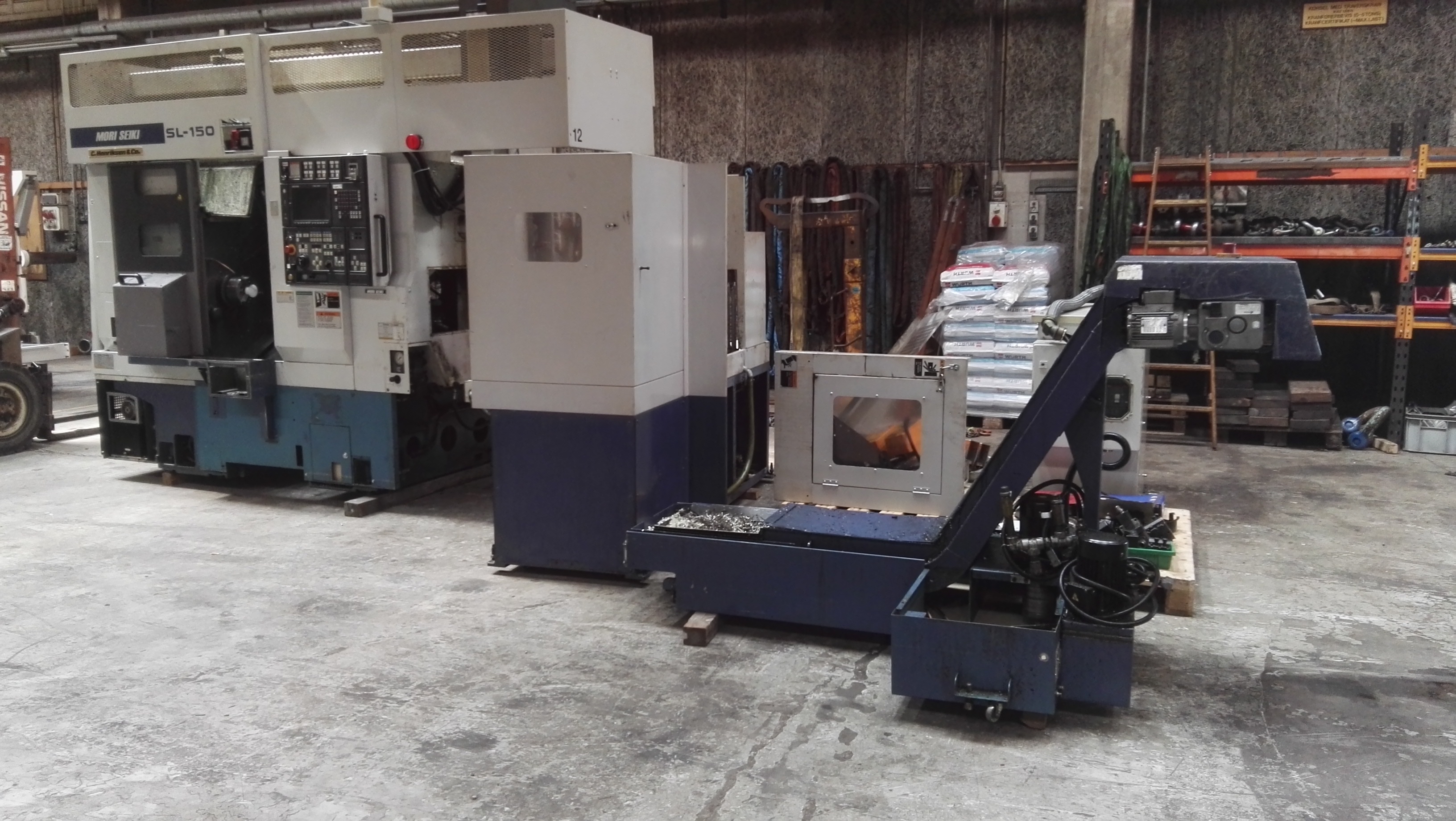 Tornio CNC Asse Y motorizzato con gantry di carico e scarico MORI SEIKI - SL 150 SY