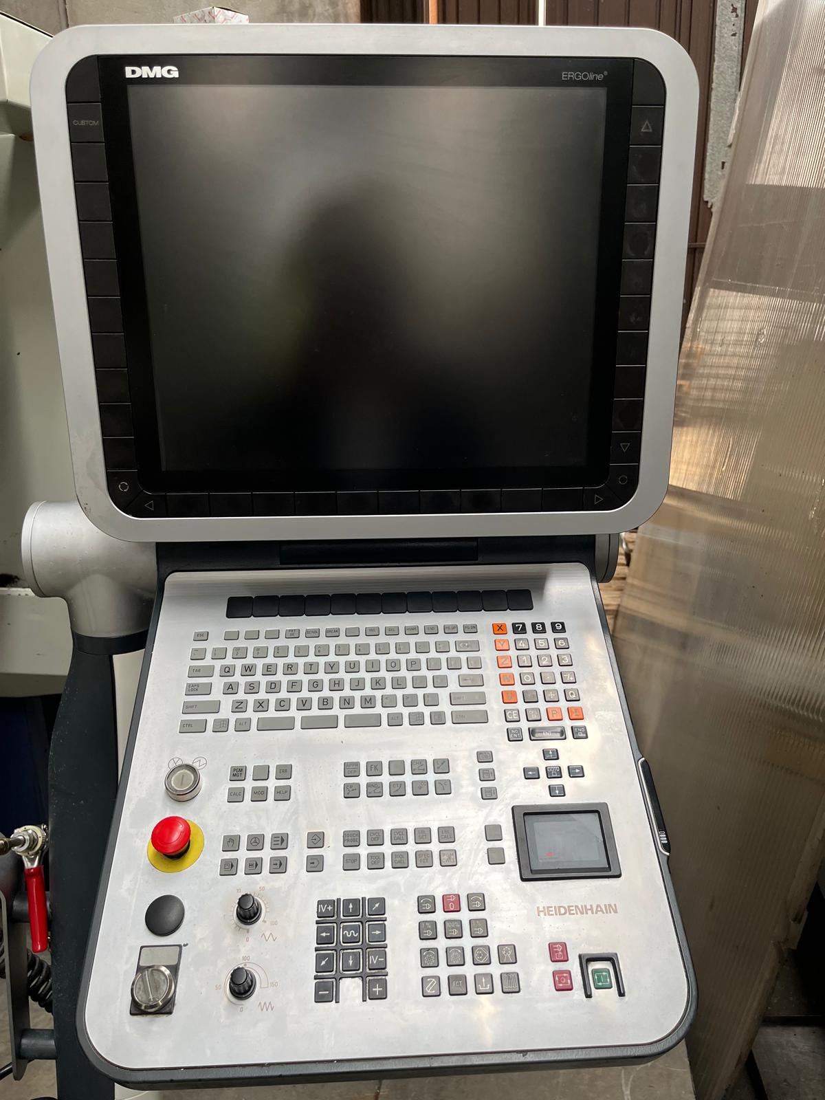 CENTRO DI LAVORO VERTICALE A 5 ASSI DMG - DMU 70 eVo linear